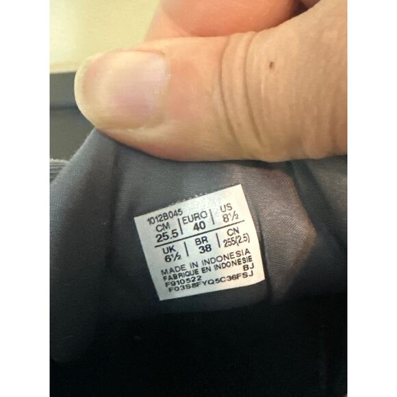 Asics Womens GT-2000 10 Running Shoes Size 8.5 Narrow Gray Sneakers v - Picture 5 of 6